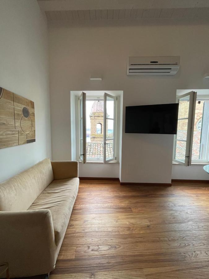 B&B Aganita Ancona Bagian luar foto